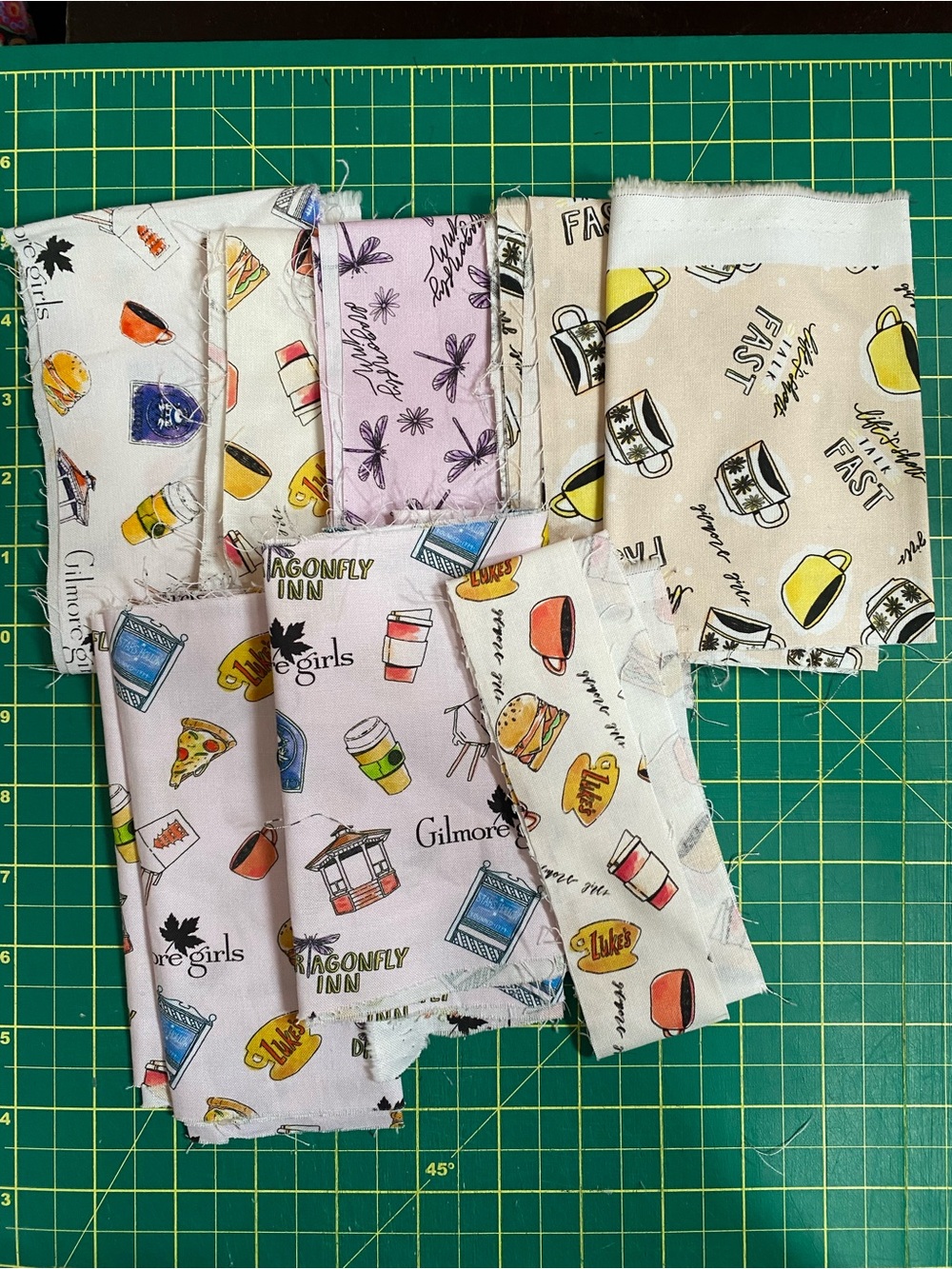 Gilmore Girls quilting cotton scrap bundle